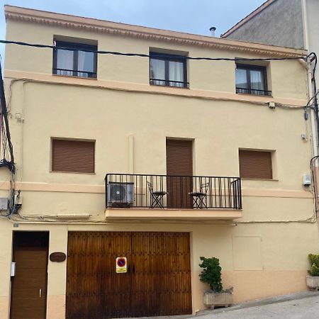 CAL PINTABOTES - Apartamento nuevo en Camarasa Exterior foto