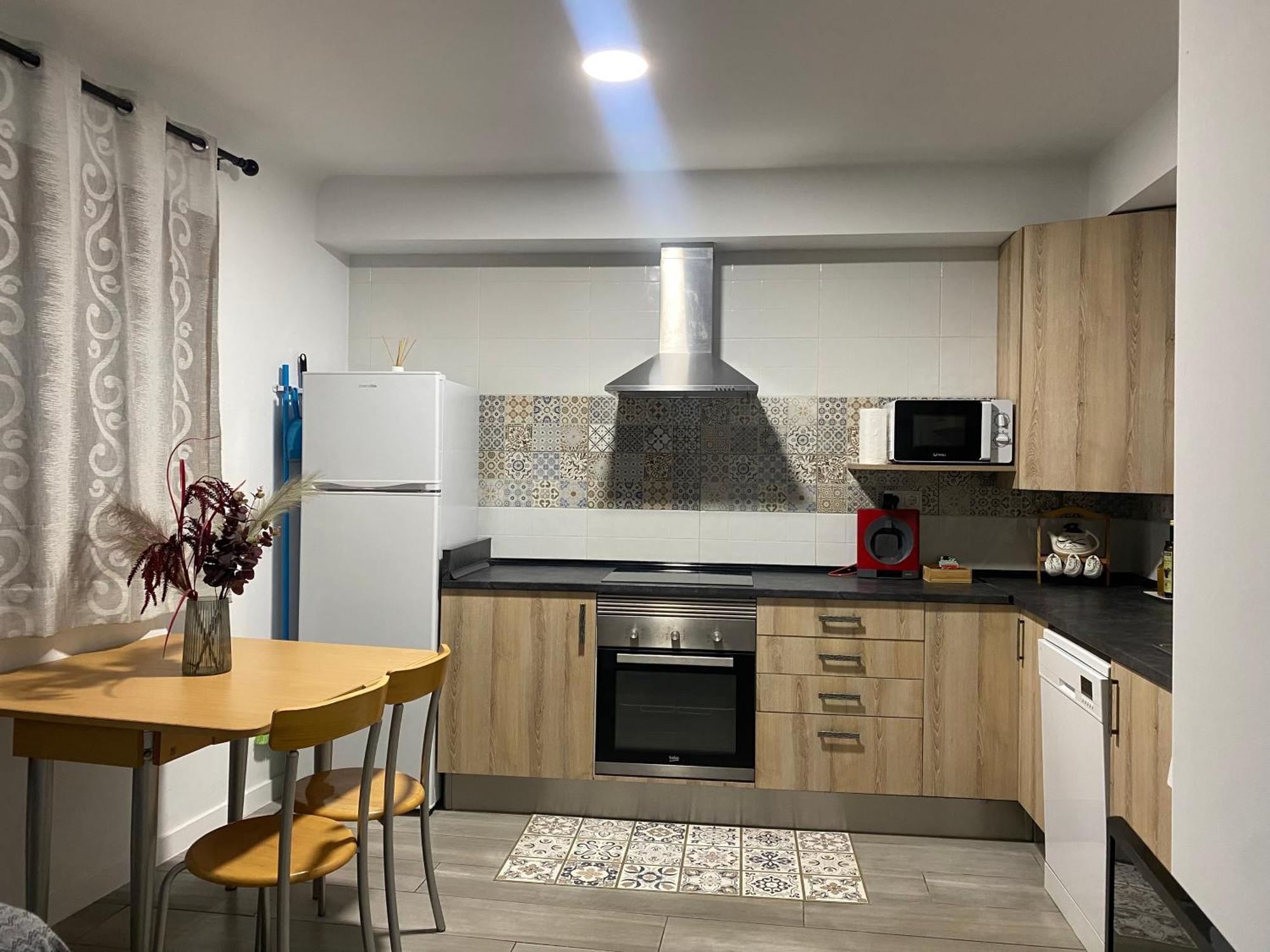 CAL PINTABOTES - Apartamento nuevo en Camarasa Exterior foto